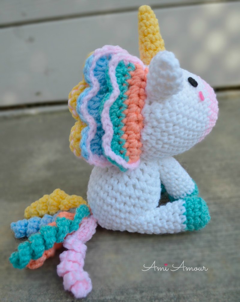 Unicorn Amigurumi Side