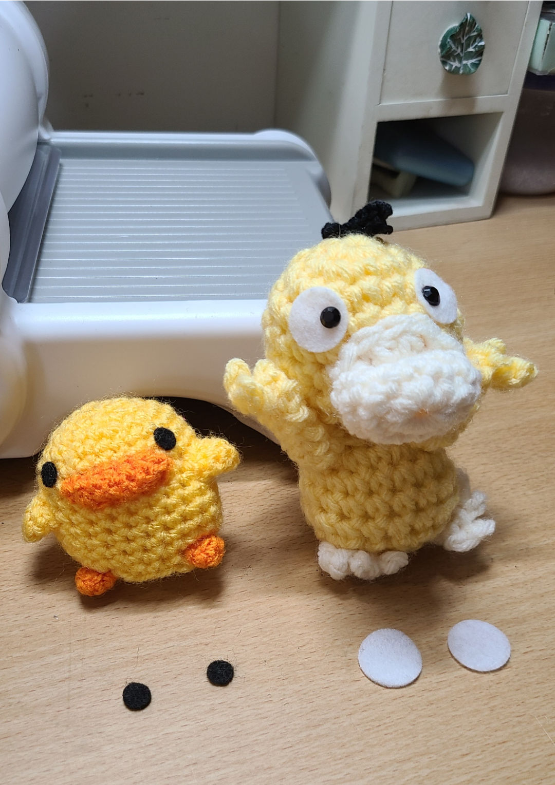 Video How To Cut Felt Eyes For Amigurumi