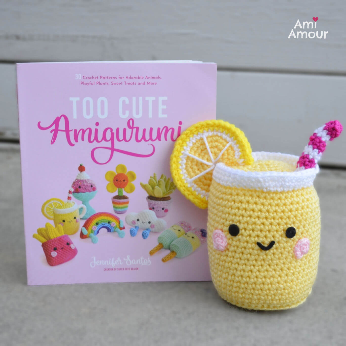 Too Cute Amigurumi Book with Lemonade Amigurumi