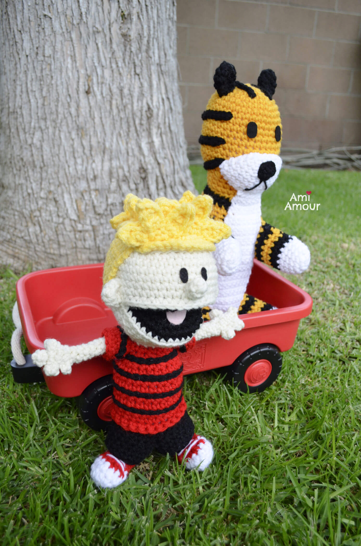 Calvin and Hobbes - Free Crochet Pattern