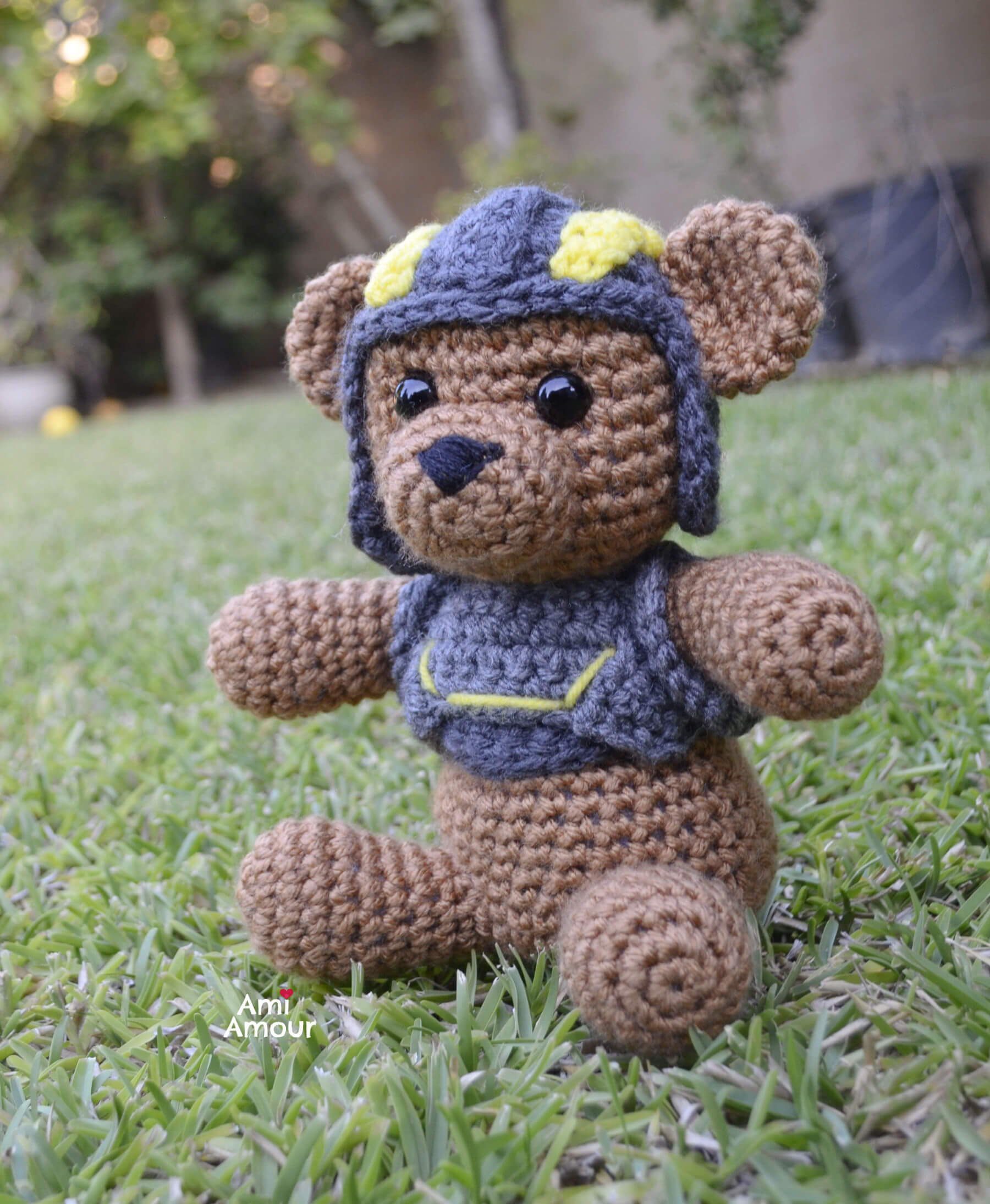 teddy(ᵔᴥᵔ) Helldivers Teddy Bear Crochet Pattern - FREE - Ami Amour